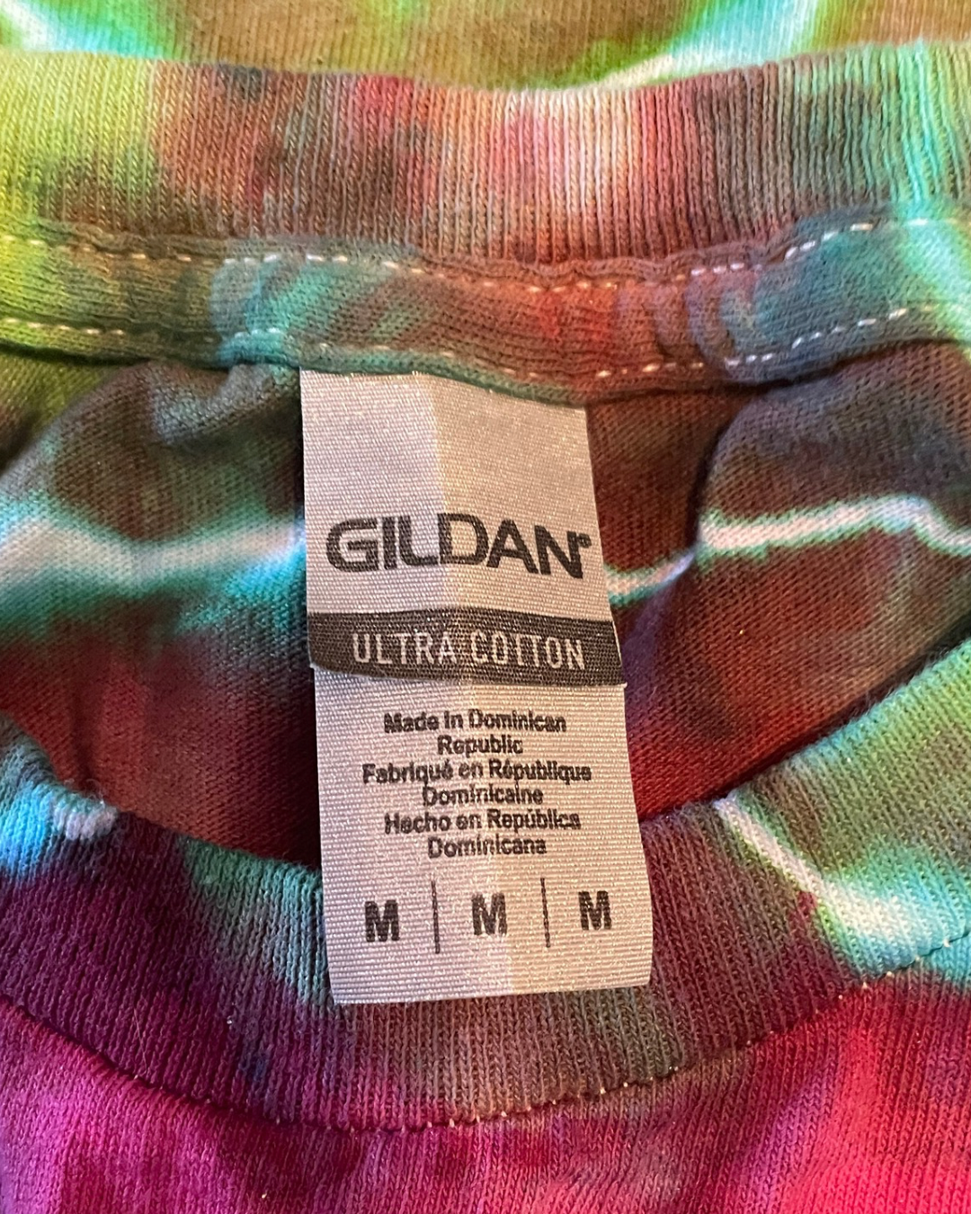 06 this is a bootleg / snakebootz (medium)